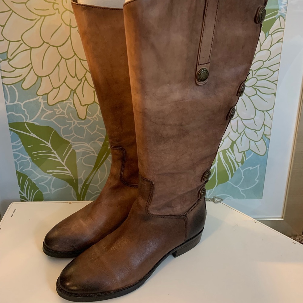 Arturo Chiang Boots